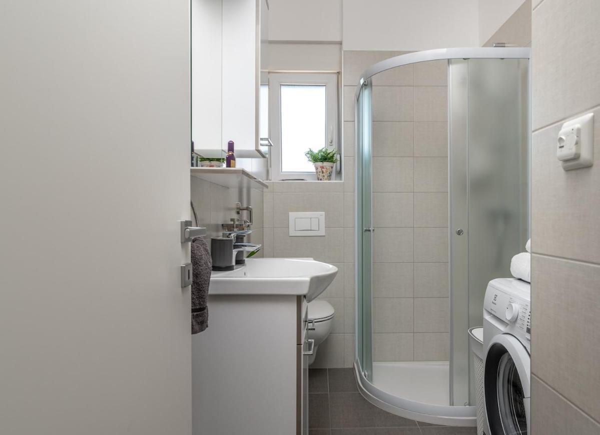 Apartman Spiro トロギール エクステリア 写真